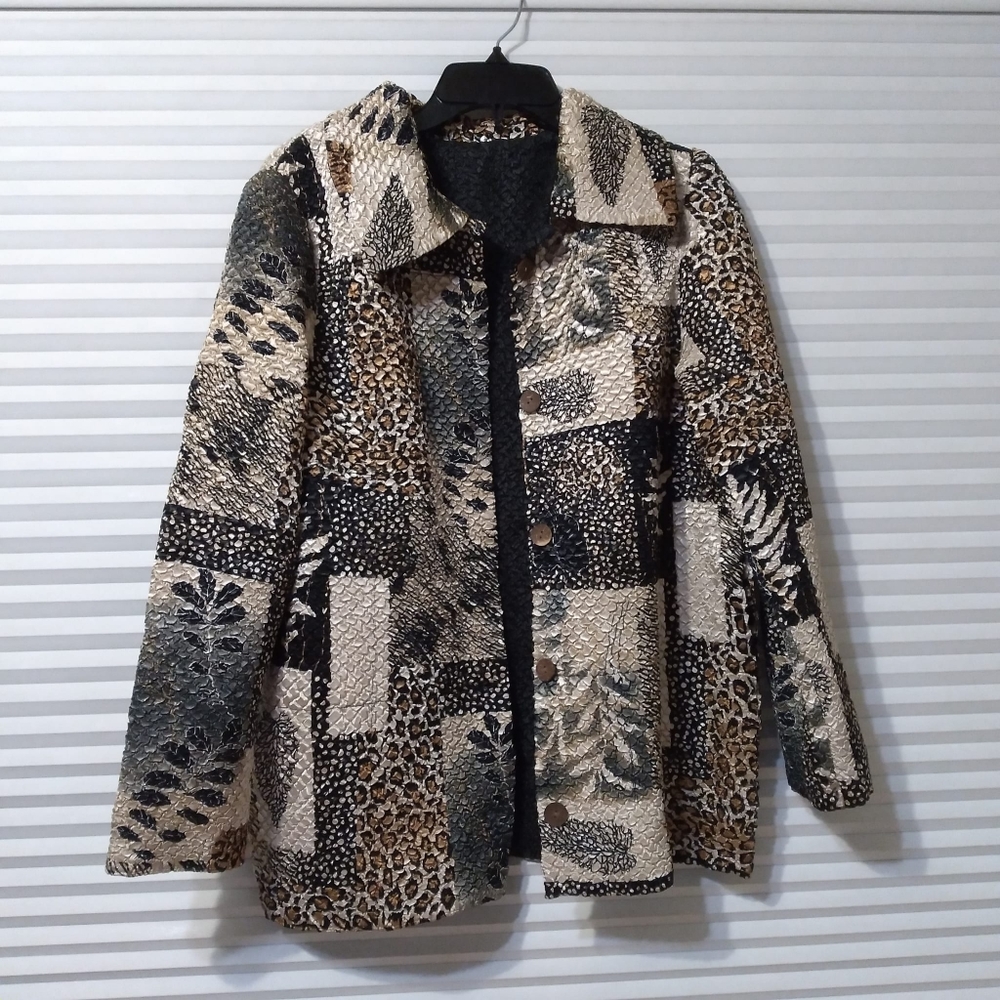 Bala Bala Crinkle Reversible Animal/Safari Print Jacket